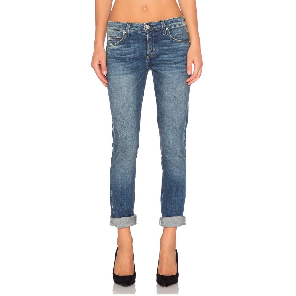 AMO Tomboy Dive Bar Boyfriend Denim Blue Jeans 28
